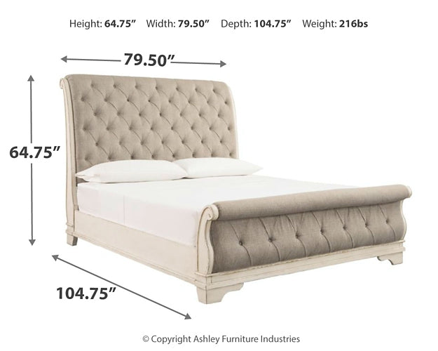 Realyn Sleigh Bed