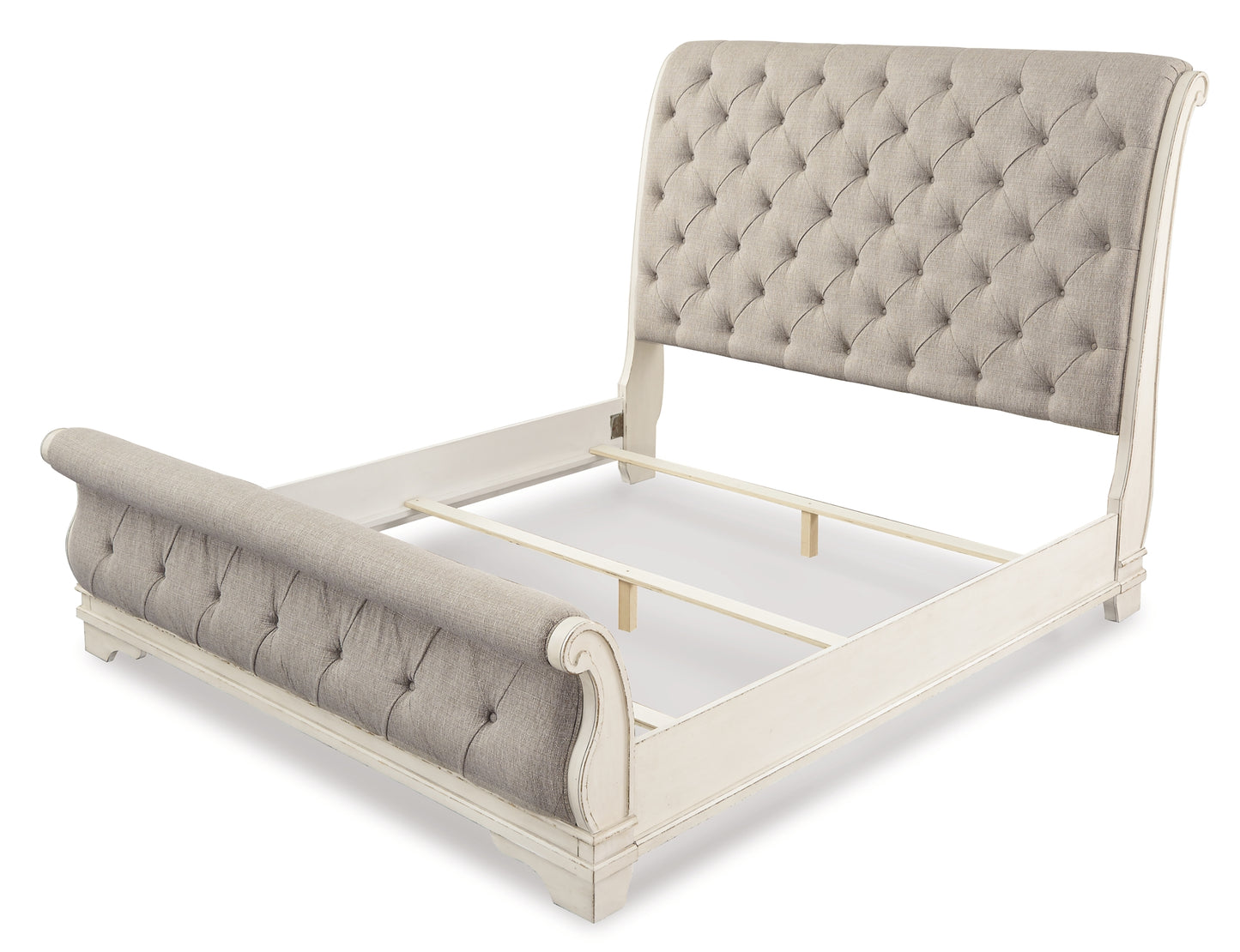 Realyn Sleigh Bed