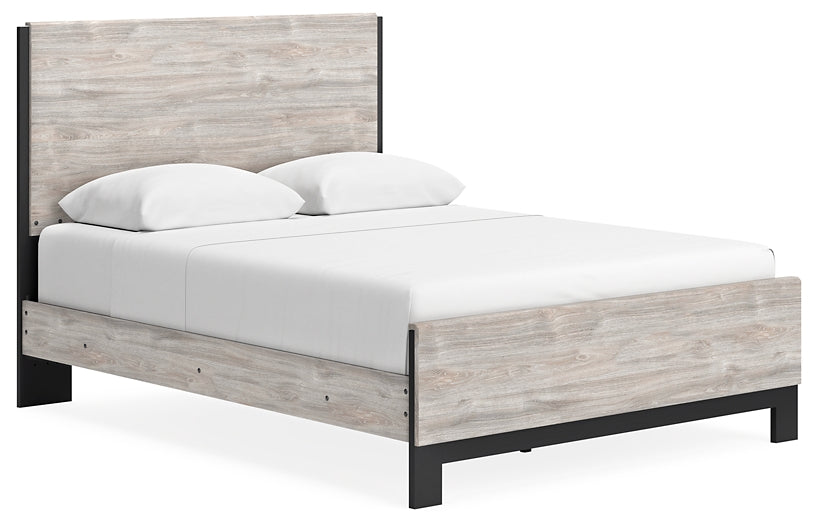 Vessalli Panel Bed