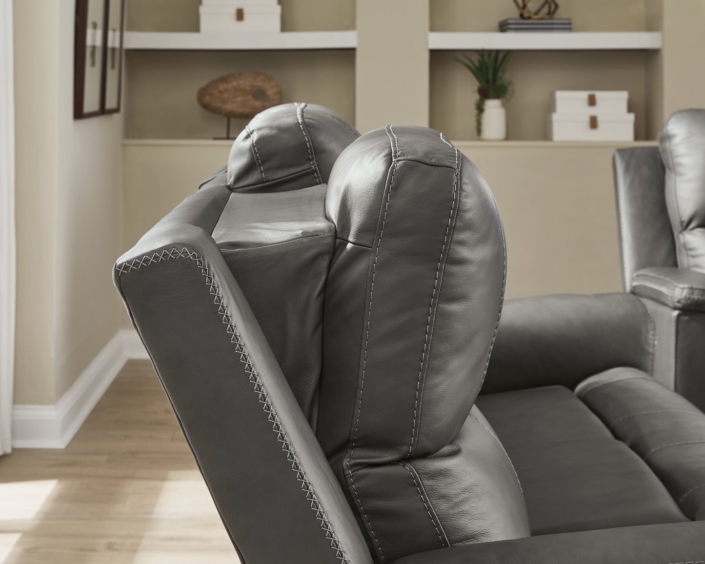 Bleckley PWR REC Loveseat/CON/ADJ HDRST
