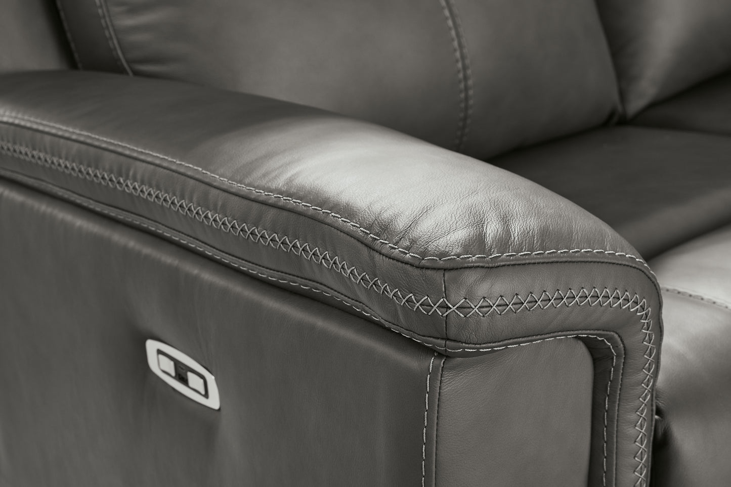 Bleckley PWR REC Loveseat/CON/ADJ HDRST
