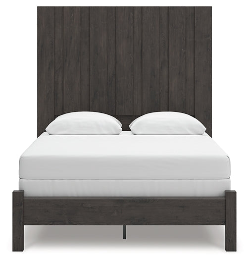 Fraluna Queen Panel Bed, Dresser and Mirror