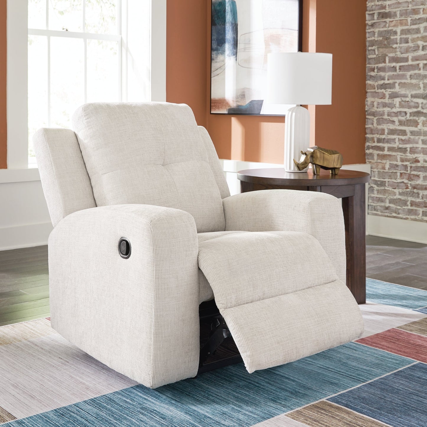 3880529C