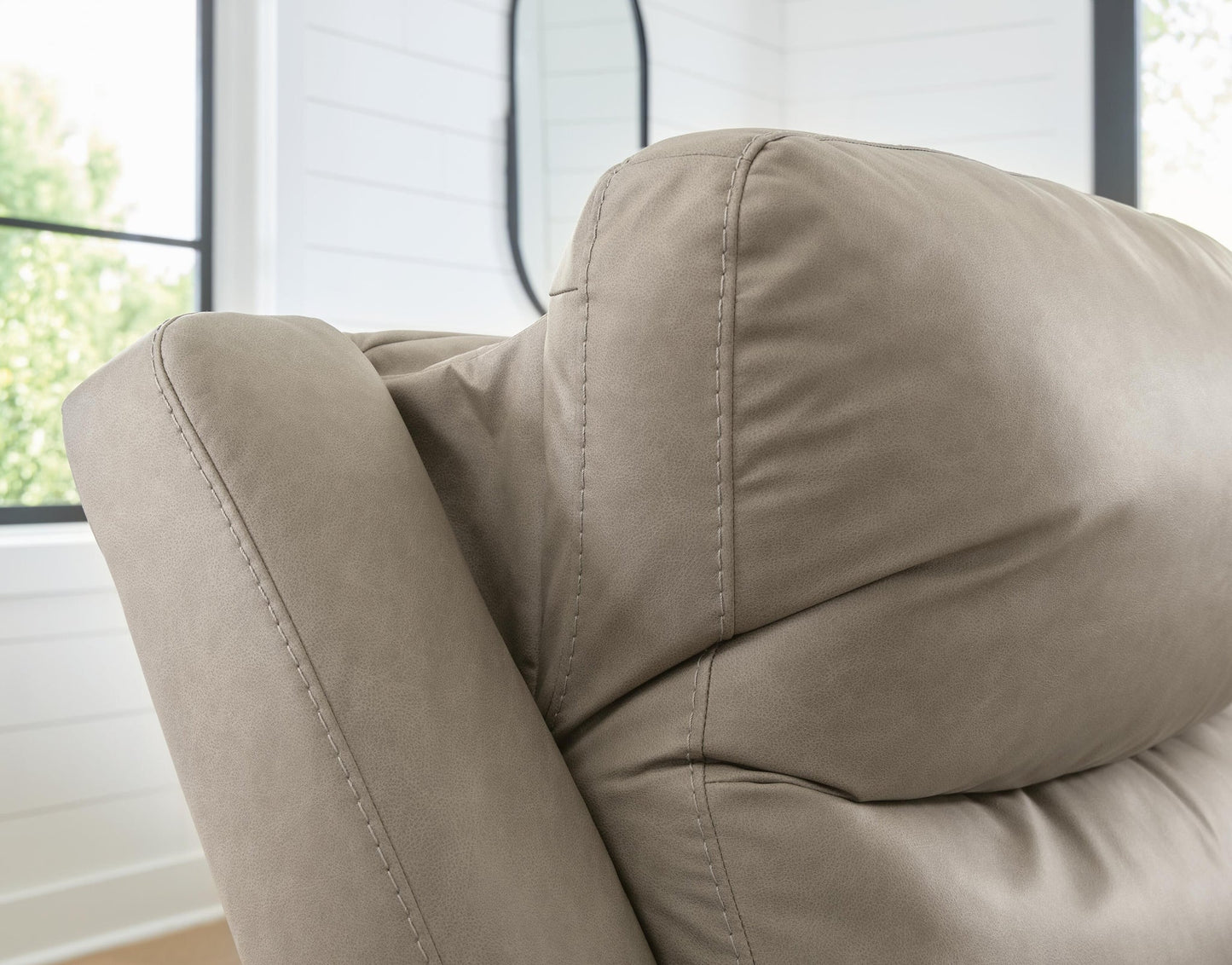 Narwhal Place 2-Piece Reclining Loveseat