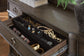 Wickenger Dresser