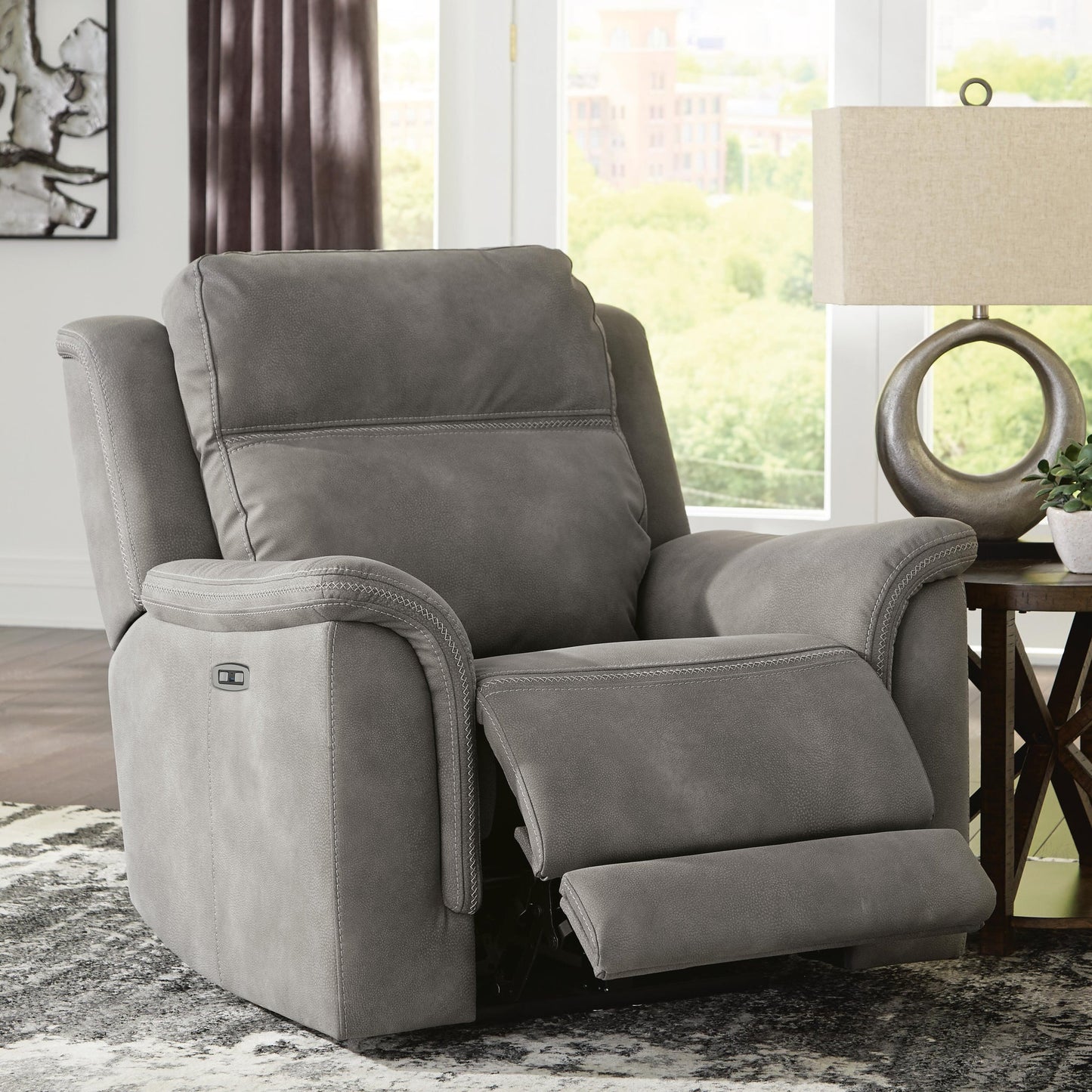 Next-Gen Durapella PWR Recliner/ADJ Headrest