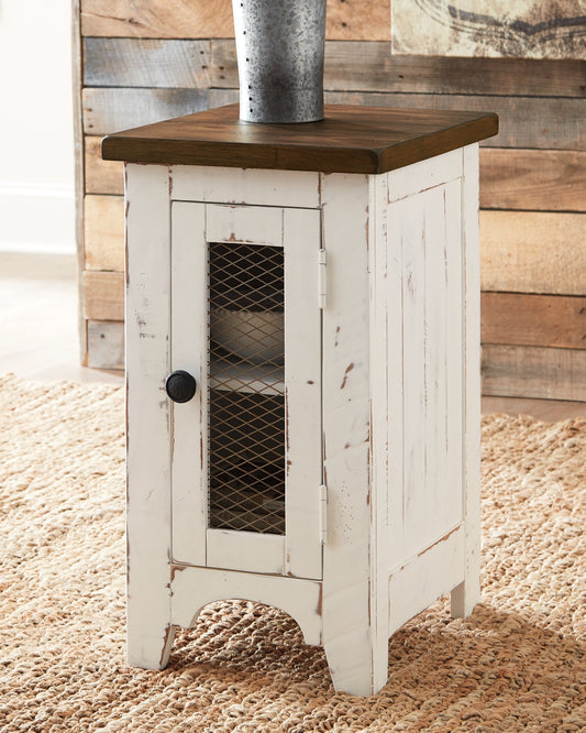 Wystfield Chair Side End Table